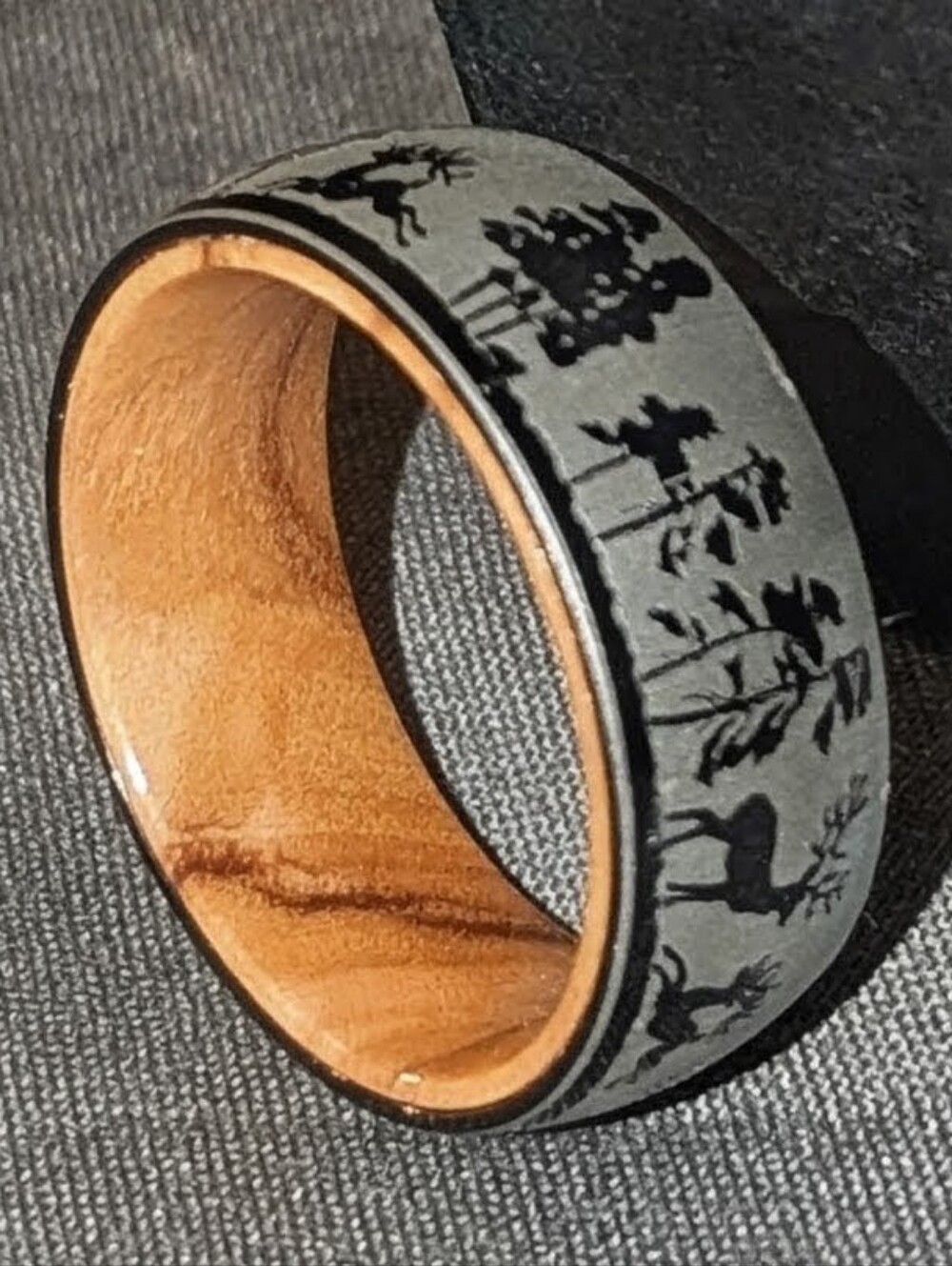 8mm Titanium & Whiskey Barrel Wood Men's Ring I Rustic Outdoors Theme I  Sz 9